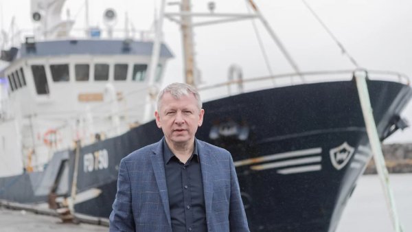 Faroe Islands and Russia sign a renewed fisheries agreement despite condemnation