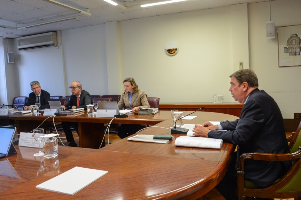 spanish defend fishing quotas