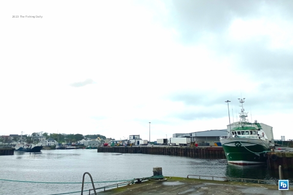 Gardaí are investigating the death of a fisherman recovered off Arranmore